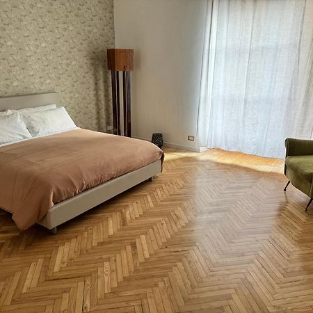 Suite Boutique Moscova Milan Bagian luar foto