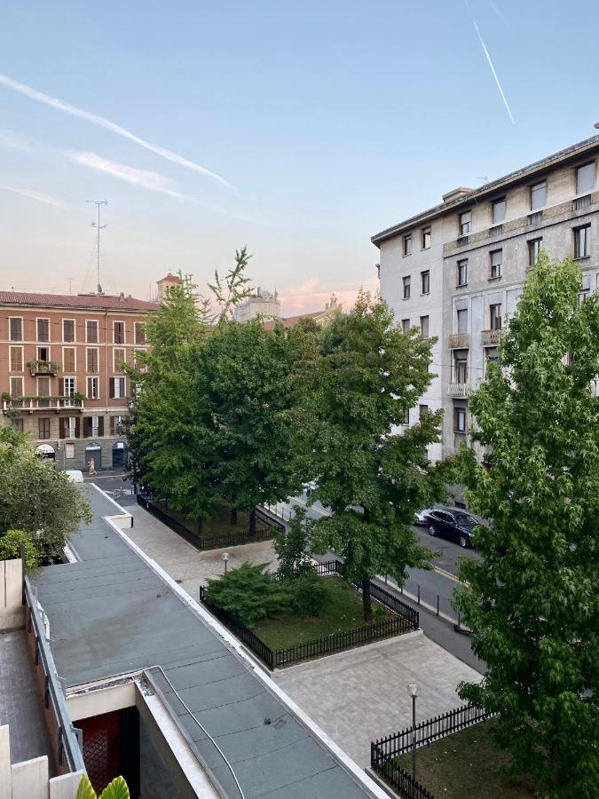Suite Boutique Moscova Milan Bagian luar foto