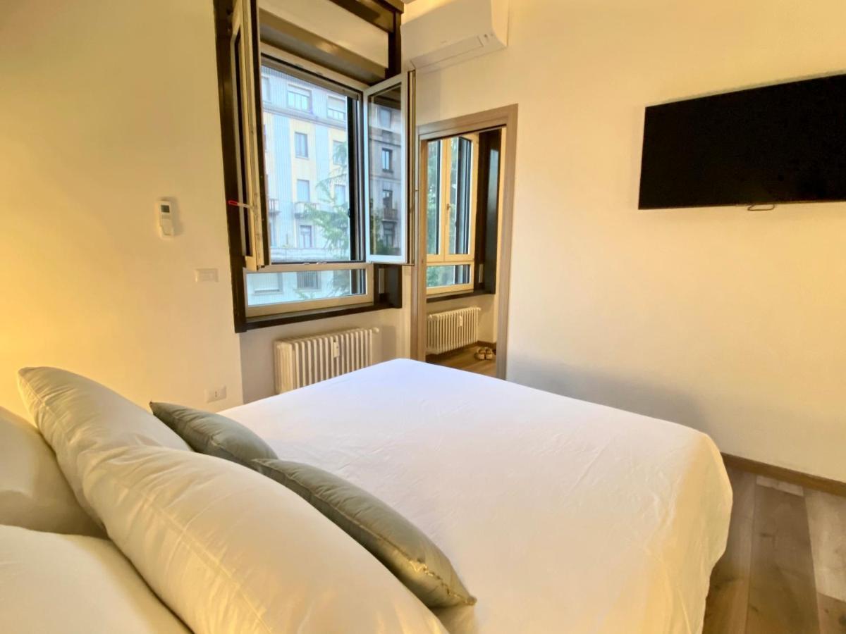 Suite Boutique Moscova Milan Bagian luar foto