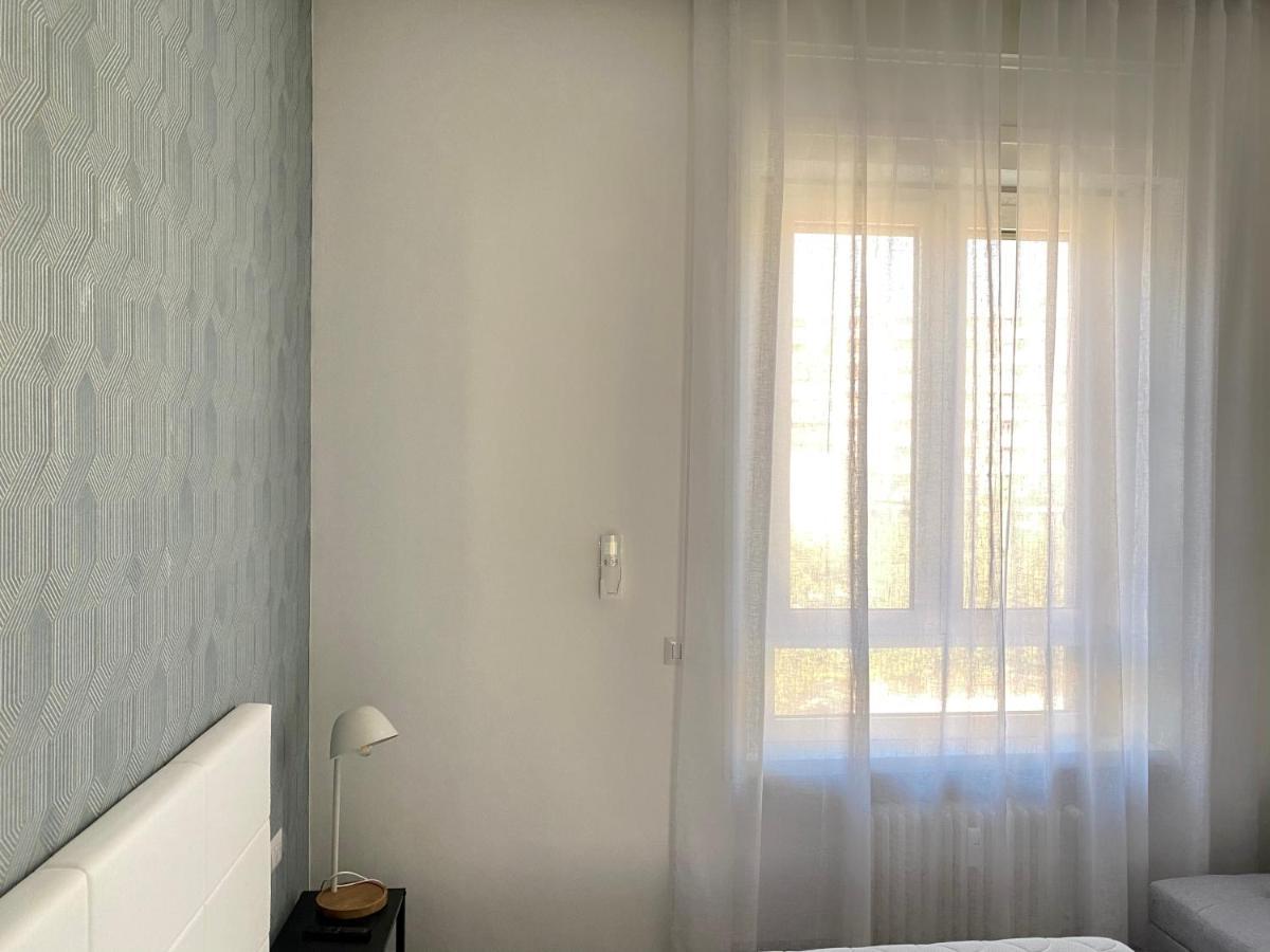Suite Boutique Moscova Milan Bagian luar foto