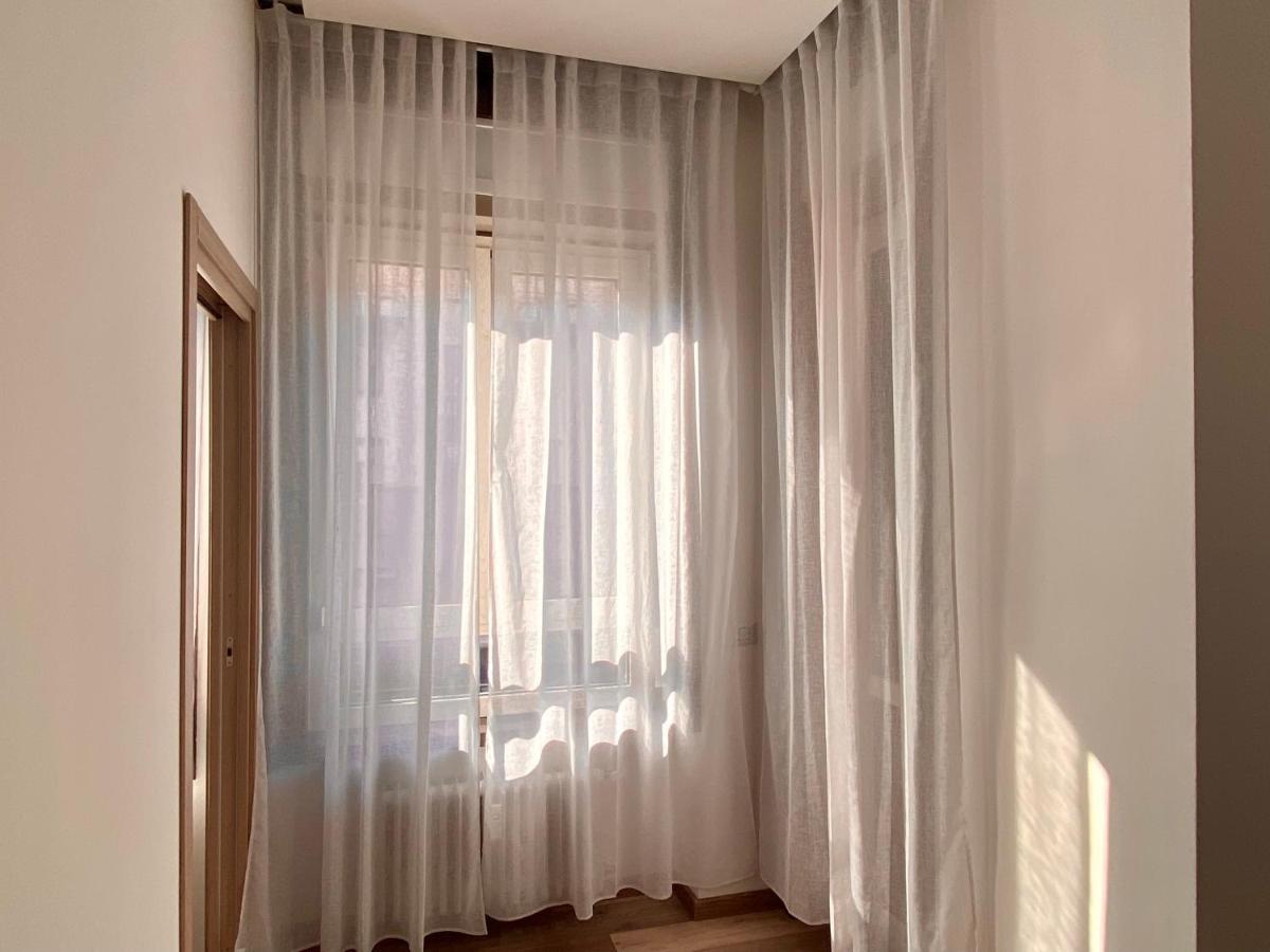 Suite Boutique Moscova Milan Bagian luar foto